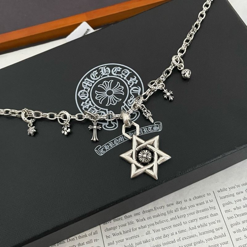 Ch*0me He**ts necklaces